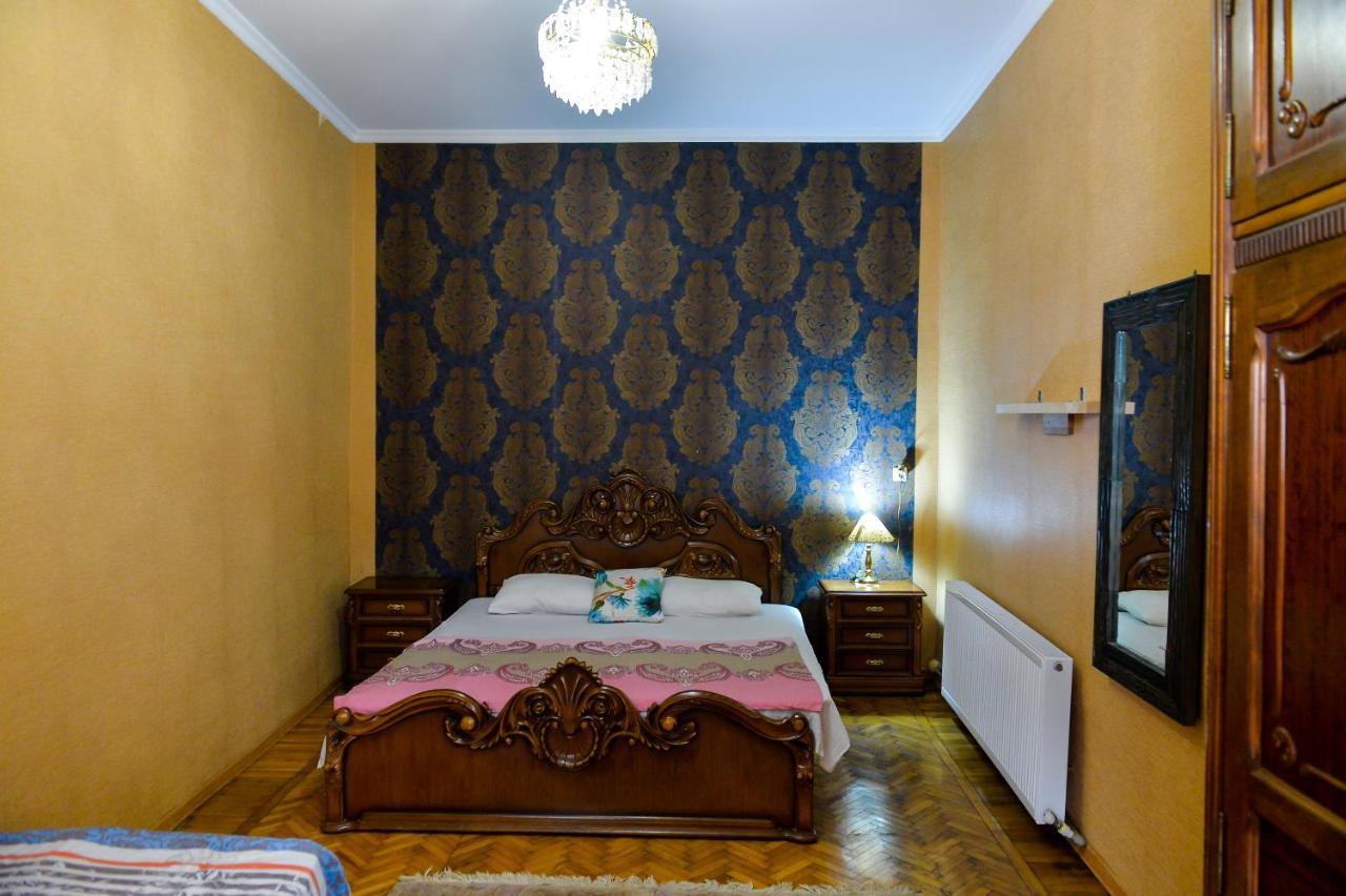 Ok. Panzió Kutaiszi Kültér fotó